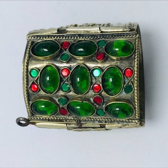 Single Golden Vintage Gypsy Cuff Bracelet, Boho Cuff With Big Glass Stones - Picture 1 of 3